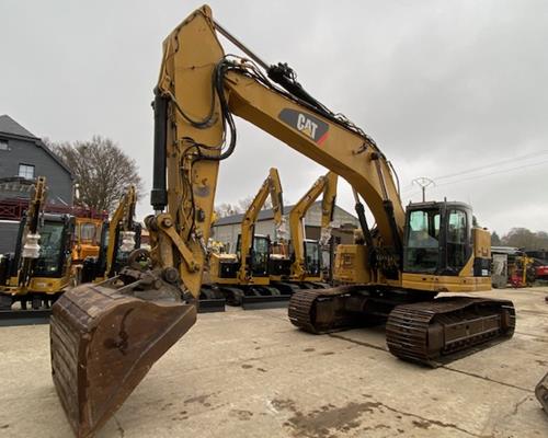 CAT 328 D - Home